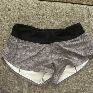 Lululemon Speed Up Shorts. Size 4